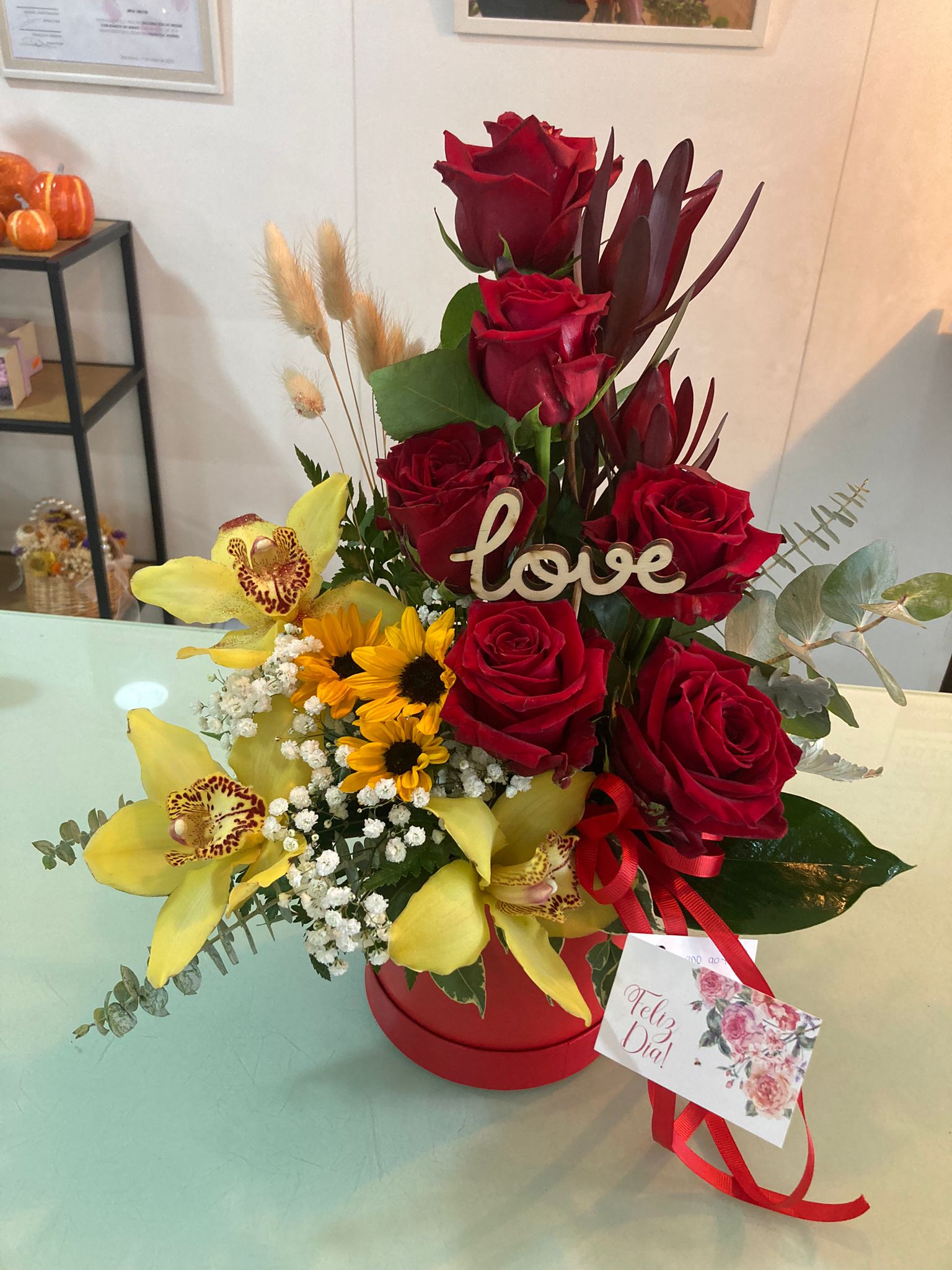 Caixa Rosas e orquideas